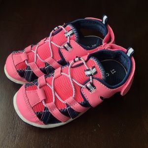 Carter girls sandals ☀️☀️☀️